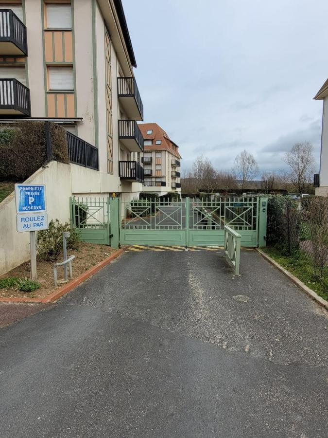 "Mon Evidence!" Magnifique Appartement Vue Mer Et Acces Direct A La Plage Villers-sur-Mer Exterior foto